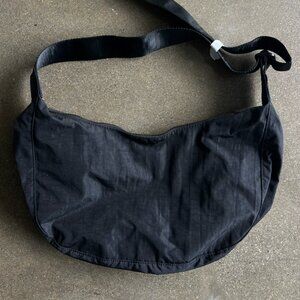 Brand New Baggu Medium Black Crescent Bag